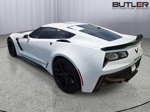 Arctic White 2019 Chevrolet Corvette Z06