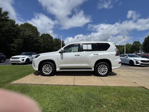 2023 Lexus GX 460 Base