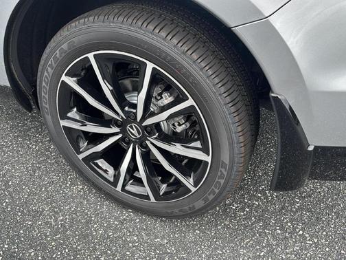 Solar Silver Metallic 2026 Acura RDX A-Spec Advance Package