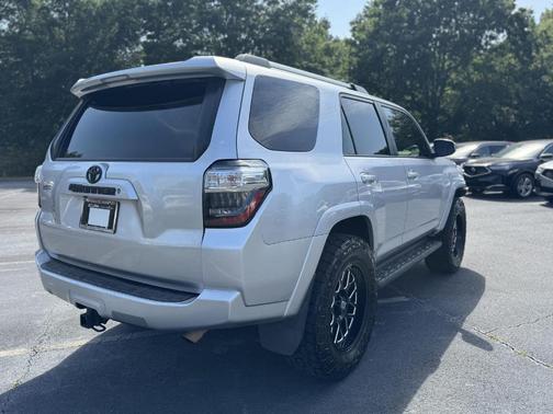 2019 Toyota 4Runner SR5