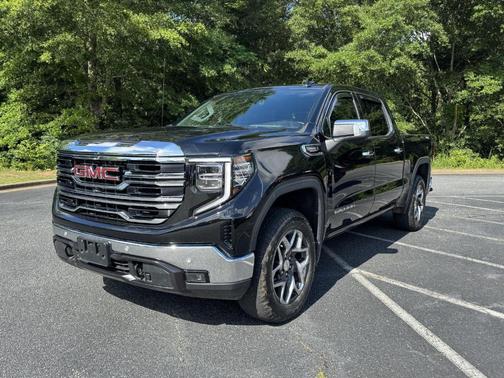 2022 GMC Sierra 1500 SLT