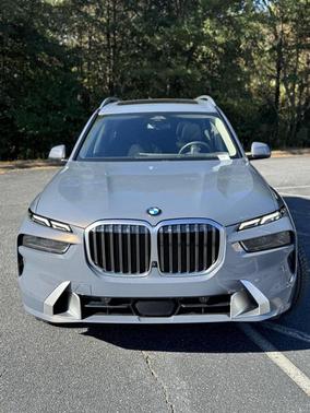 2024 BMW X7 xDrive40i