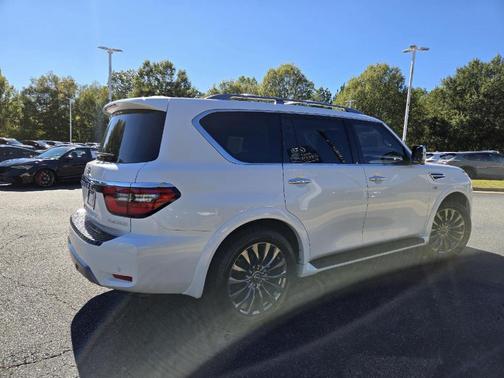 2022 Nissan Armada Platinum