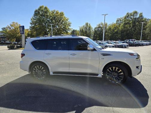 2022 Nissan Armada Platinum