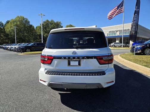 2022 Nissan Armada Platinum