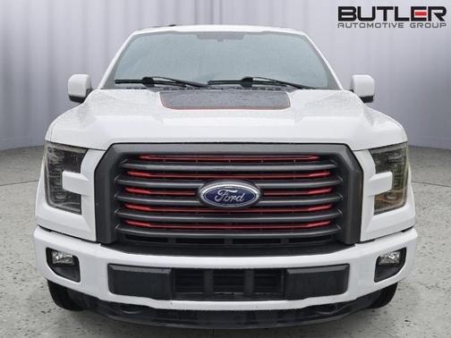 Oxford White 2016 Ford F-150 Lariat