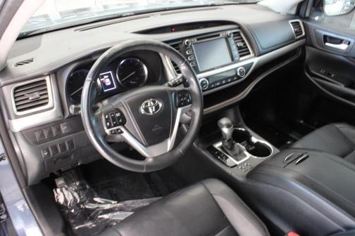 2014 Toyota Highlander XLE