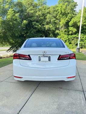 2017 Acura TLX V6 w/Technology Package