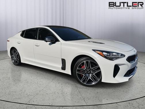 2022 Kia Stinger GT2