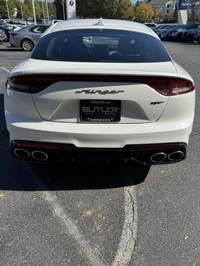 2022 Kia Stinger GT2