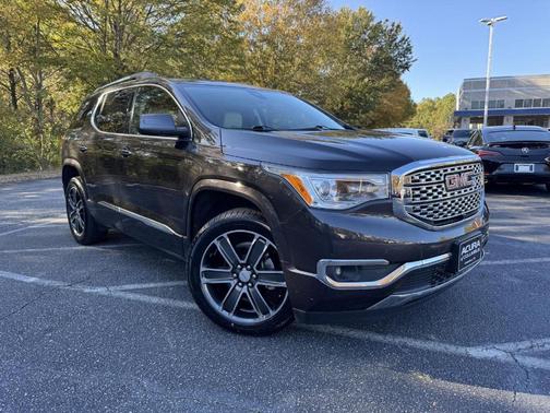 2019 GMC Acadia Denali