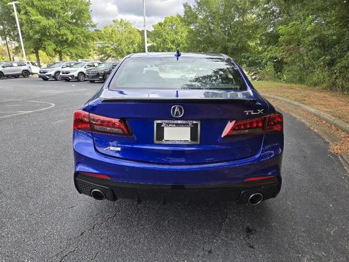 2019 Acura TLX V6 Technology & A-Spec