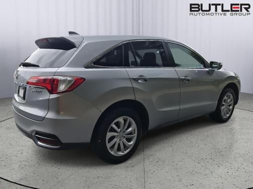 Lunar Silver Metallic 2017 Acura RDX Technology Package