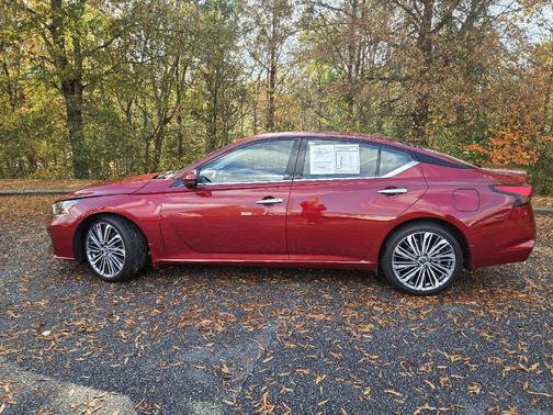 2023 Nissan Altima 2.5 SL