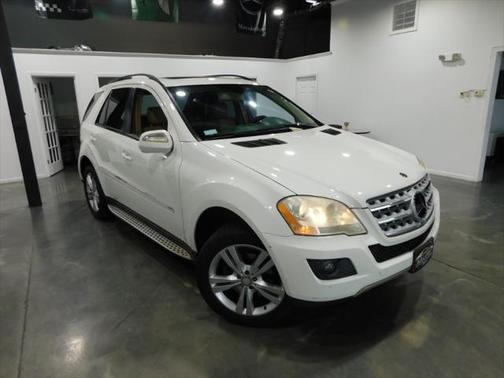 2009 Mercedes-Benz M-Class 4MATIC