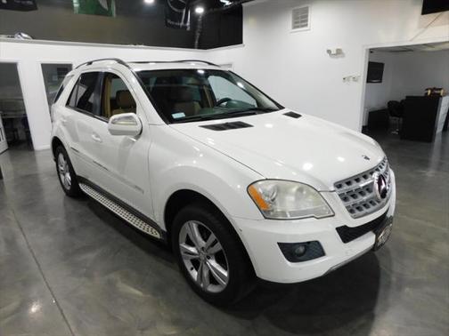 2009 Mercedes-Benz M-Class 4MATIC