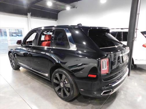 2019 Rolls-Royce Cullinan Sport Utility
