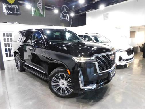 2023 Cadillac Escalade Luxury