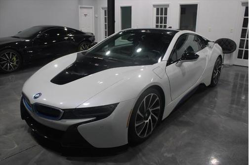 2016 BMW i8 2dr Cpe