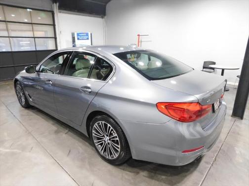 2020 BMW 530 xDrive