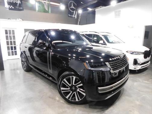 2023 Land Rover Range Rover P530 SE