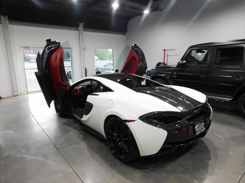 2017 McLaren 570S Coupe