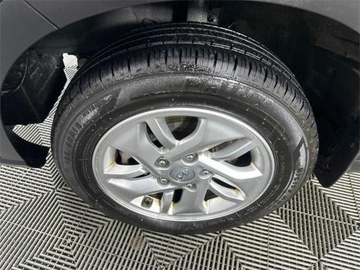 2021 Hyundai VENUE SE