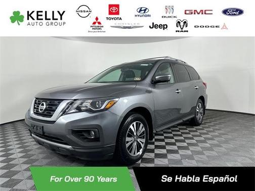 2017 Nissan Pathfinder SL