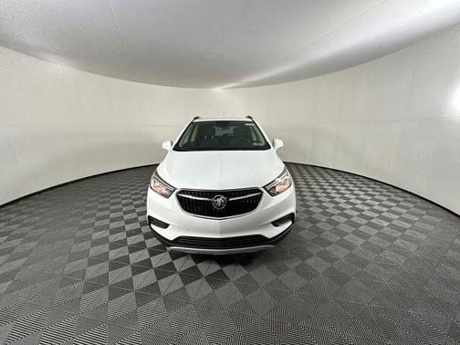 Summit White 2022 Buick Encore Preferred