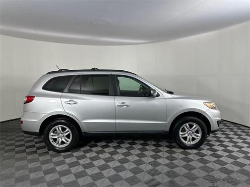 2011 Hyundai SANTA FE GLS