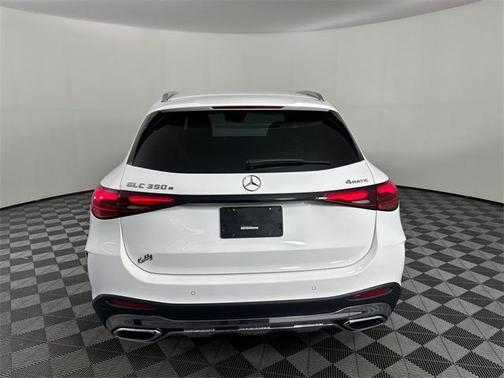 2025 Mercedes-Benz GLC 350e Base 4MATIC