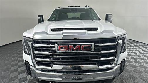 2025 GMC Sierra 2500 SLE
