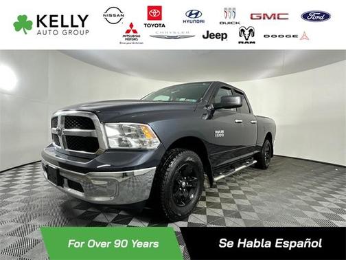 2016 RAM 1500 SLT
