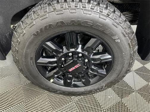 2026 GMC Sierra 2500 AT4