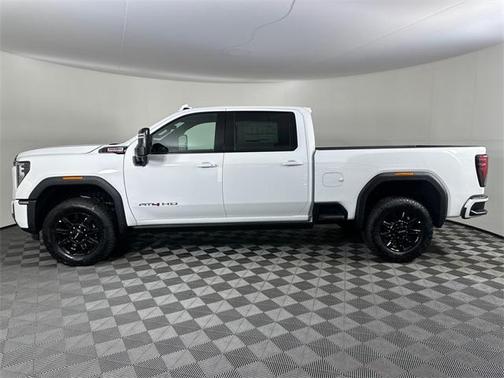 2026 GMC Sierra 2500 AT4