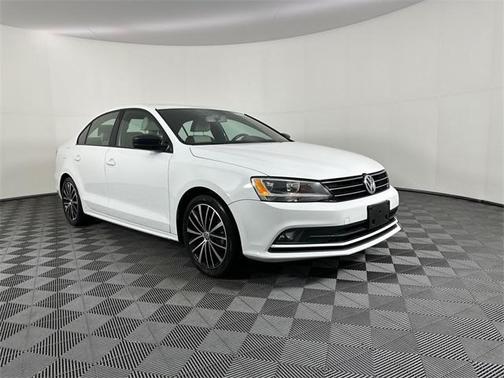 2016 Volkswagen Jetta 1.8T Sport