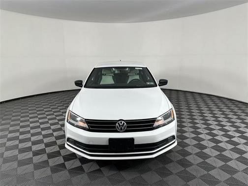2016 Volkswagen Jetta 1.8T Sport