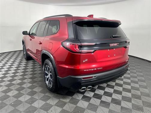 2024 GMC Acadia AT4