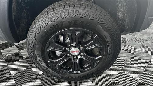 2024 GMC Canyon Elevation