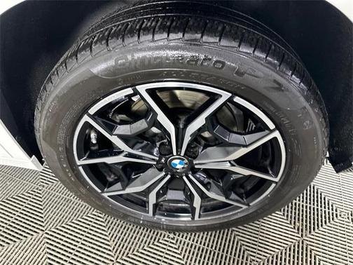 2023 BMW X4 xDrive30i