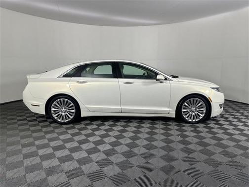 2013 Lincoln MKZ Base