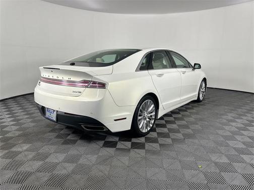 2013 Lincoln MKZ Base