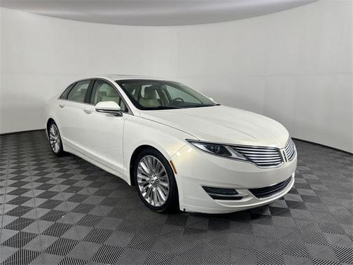 2013 Lincoln MKZ Base