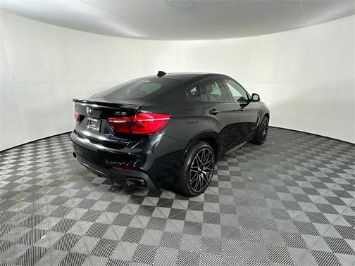 2016 BMW X6 xDrive35i