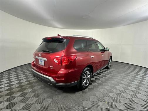 2019 Nissan Pathfinder SL