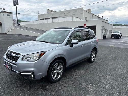 Ice Silver Metallic 2018 Subaru Forester 2.5i Limited