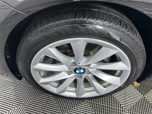 2017 BMW 320 i xDrive