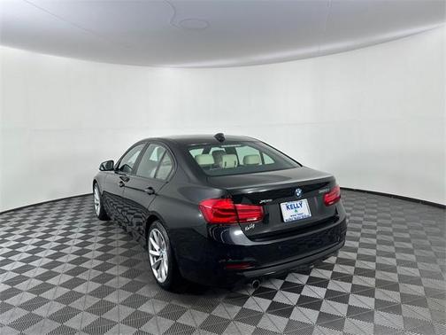 2017 BMW 320 i xDrive