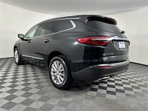 2020 Buick Enclave Essence