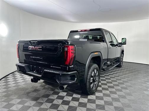 2025 GMC Sierra 2500 Denali